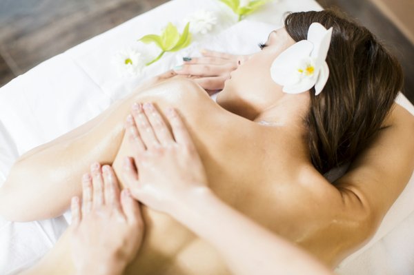 Maîtrisez l'art du massage en suisse avec rformation